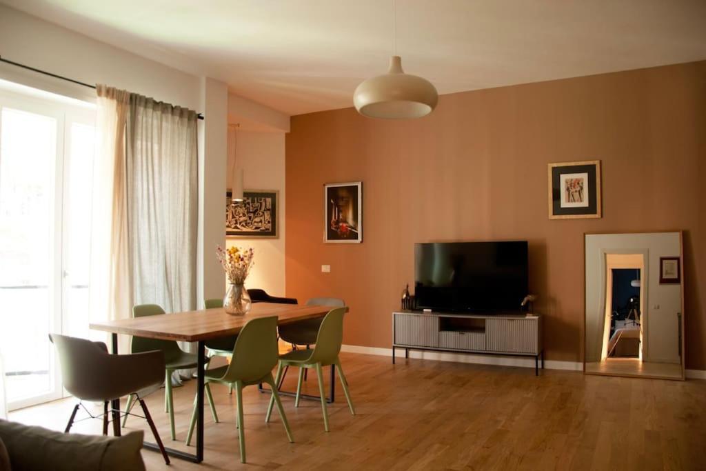 Lml Housing The Place To Be In Рим Экстерьер фото